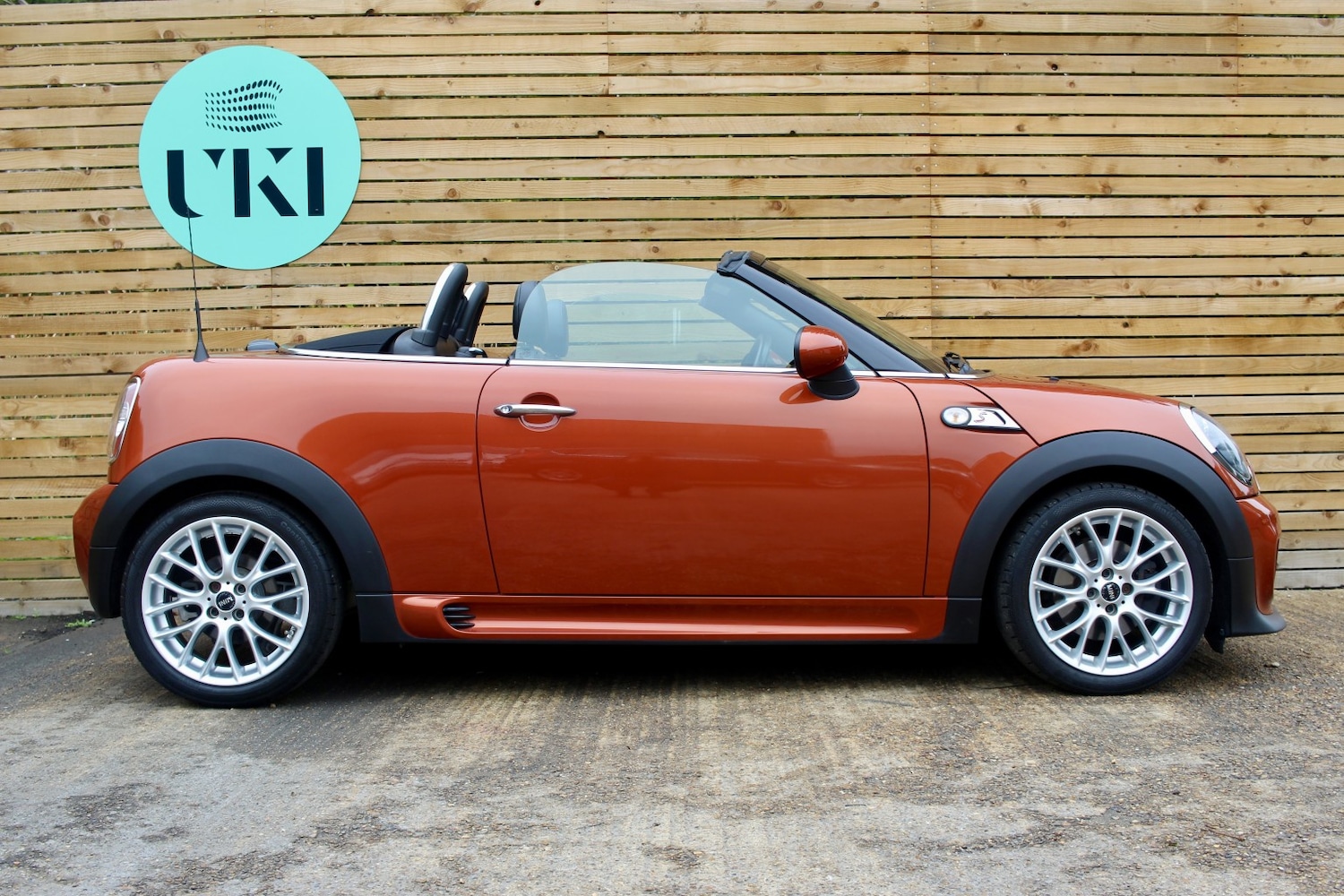 Used MINI Roadster 2014 for sale - 76643440: Photo 3