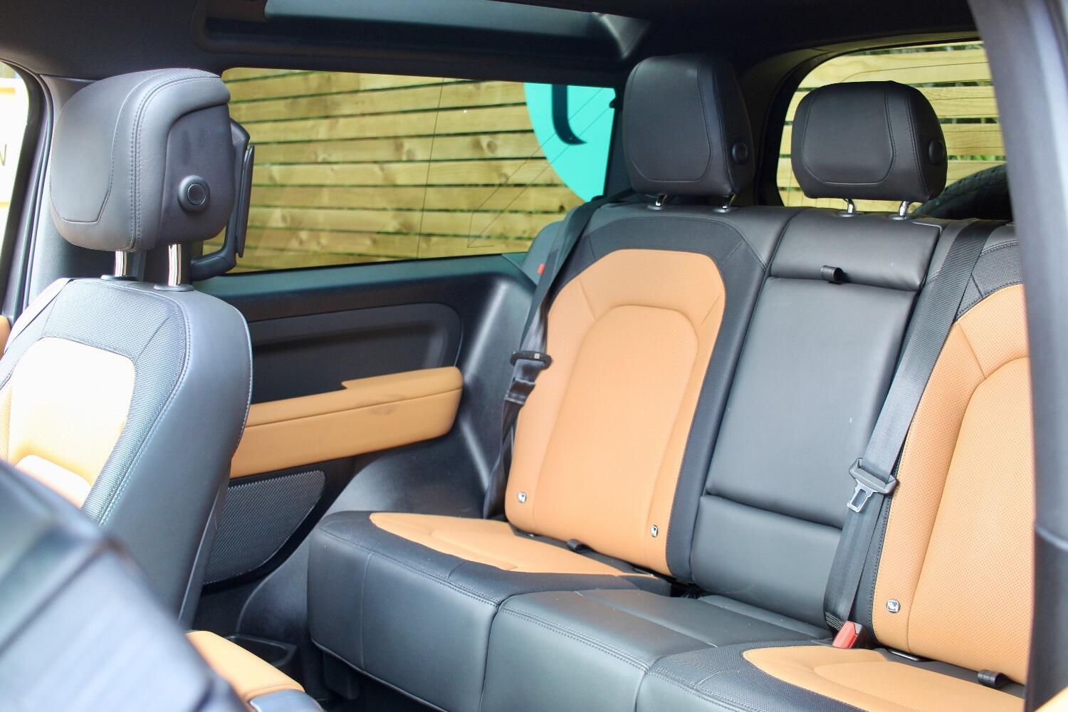 Used Land Rover Defender 90 2023 for sale - 76605696: Photo 11