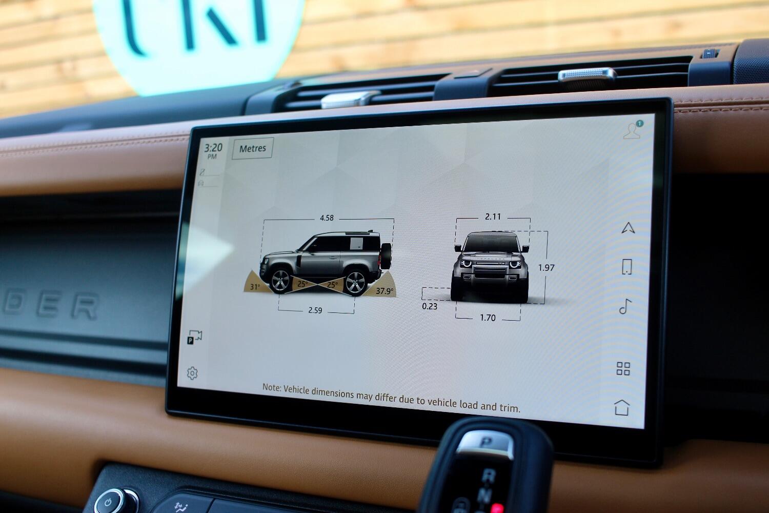 Used Land Rover Defender 90 2023 for sale - 76605696: Photo 20