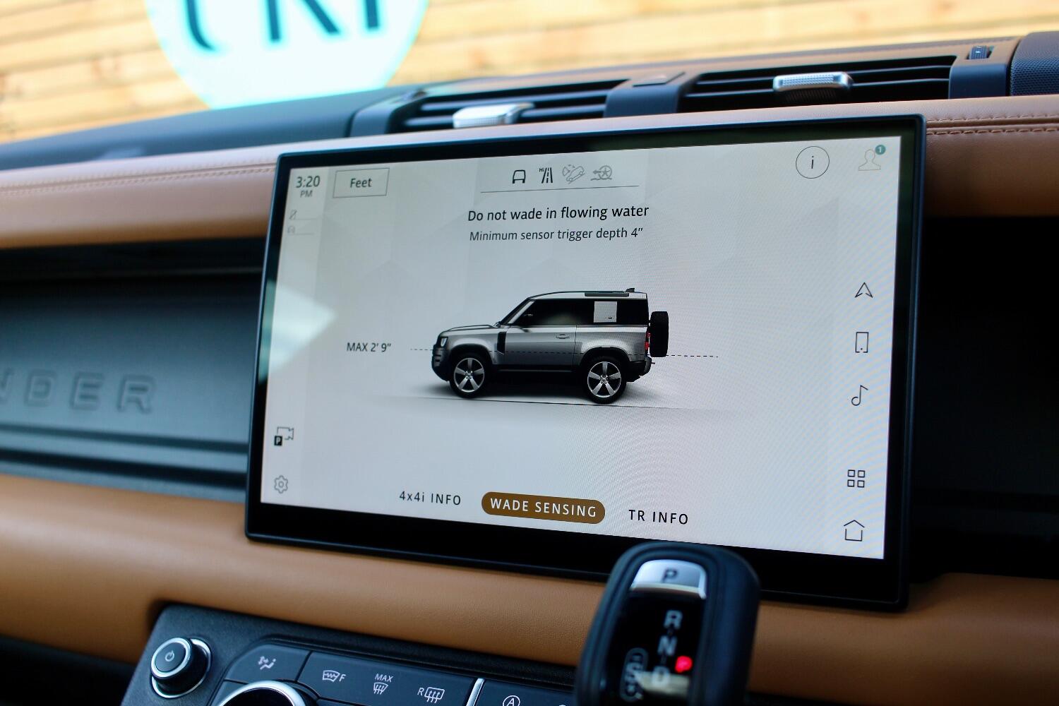 Used Land Rover Defender 90 2023 for sale - 76605696: Photo 22