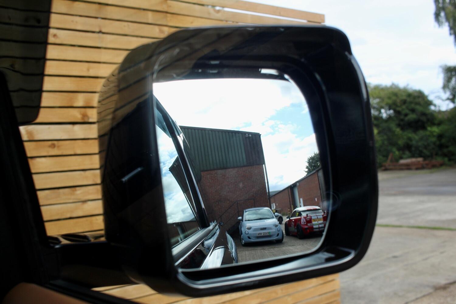 Used Land Rover Defender 90 2023 for sale - 76605696: Photo 34