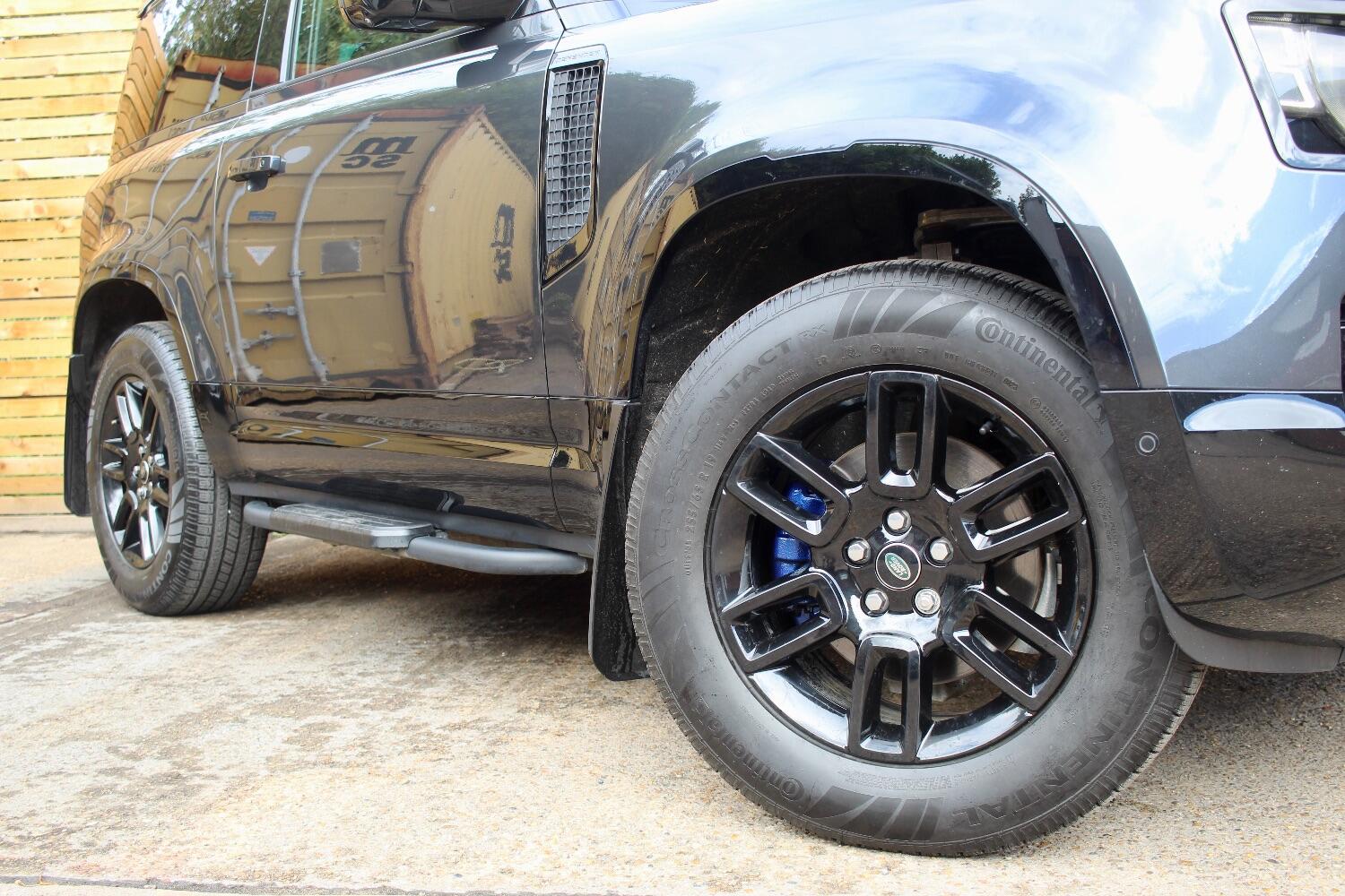 Used Land Rover Defender 90 2023 for sale - 76605696: Photo 44