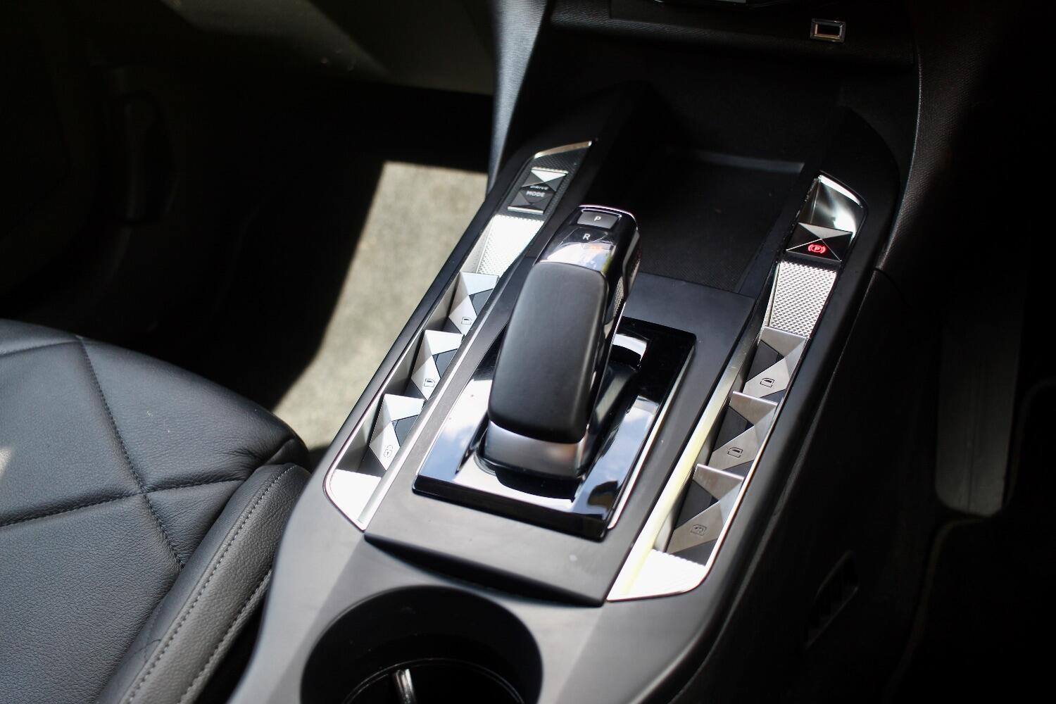 Used DS Automobiles DS 3 Crossback 2021 for sale - 76605703: Photo 15