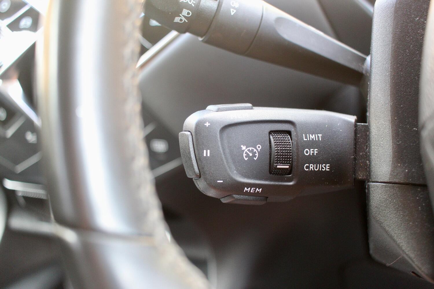 Used DS Automobiles DS 3 Crossback 2021 for sale - 76605703: Photo 25