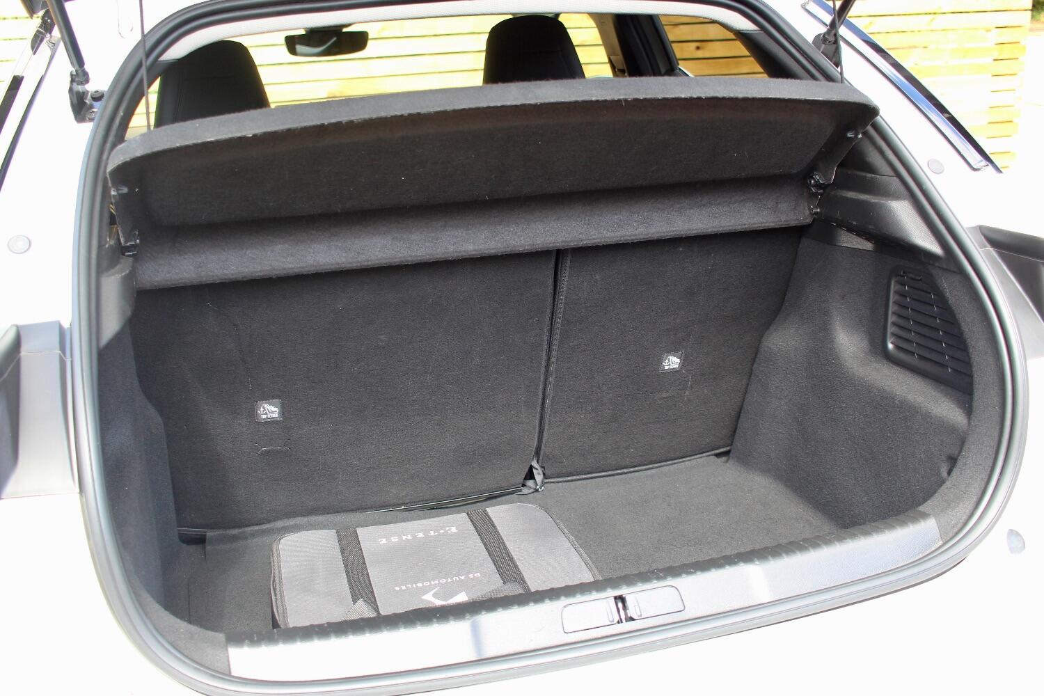 Used DS Automobiles DS 3 Crossback 2021 for sale - 76605703: Photo 34