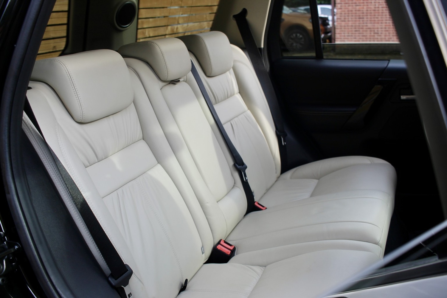 Used Land Rover Freelander 2014 for sale - 77207175: Photo 12