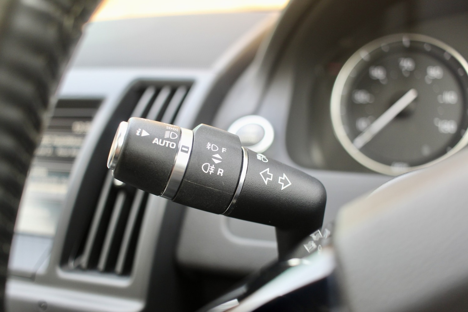 Used Land Rover Freelander 2014 for sale - 77207175: Photo 23