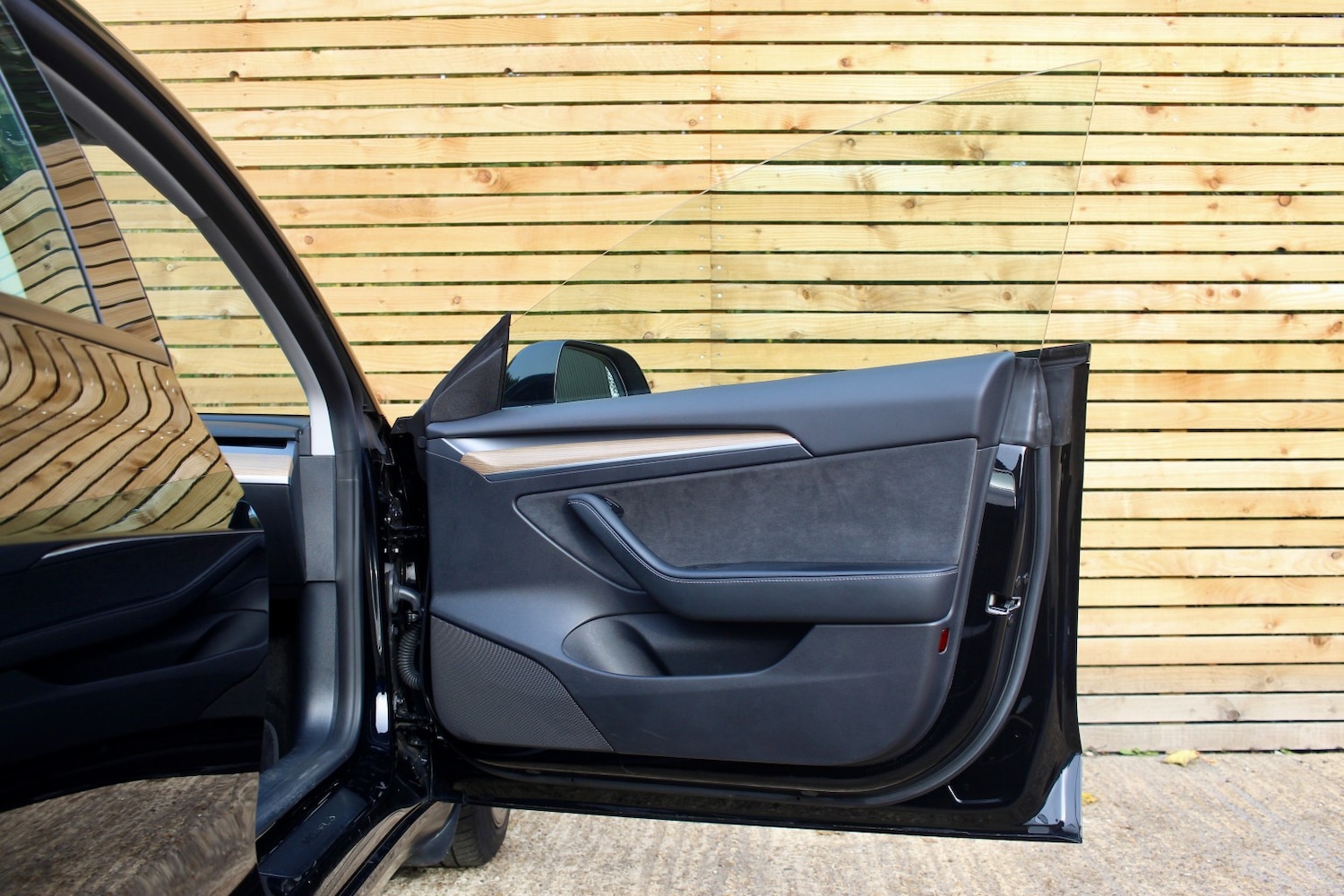 Used Tesla Model 3 2023 for sale - 76605772: Photo 31