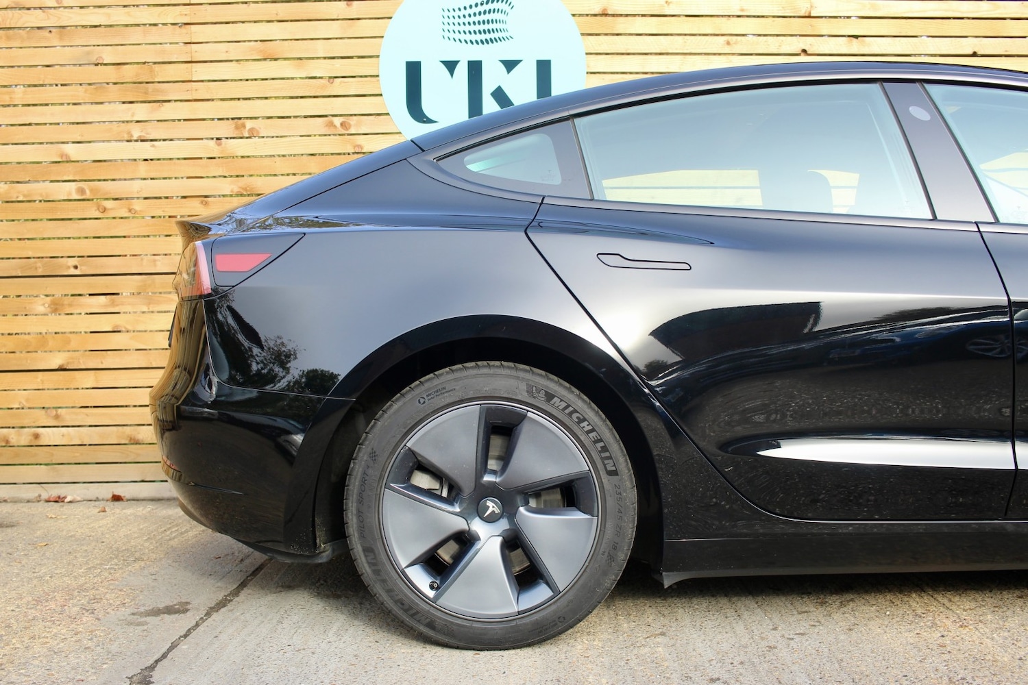 Used Tesla Model 3 2023 for sale - 76605772: Photo 40