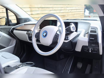 Used BMW i3 2022 for sale - 78273802: Photo