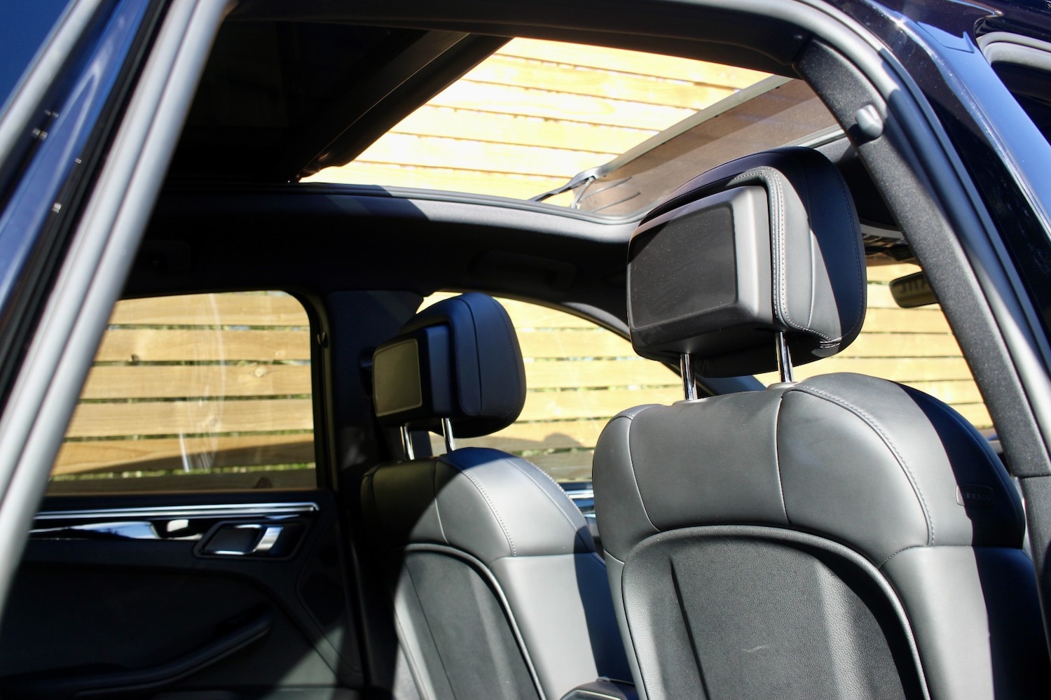 Used Porsche Macan 2021 for sale - 78031628: Photo 10