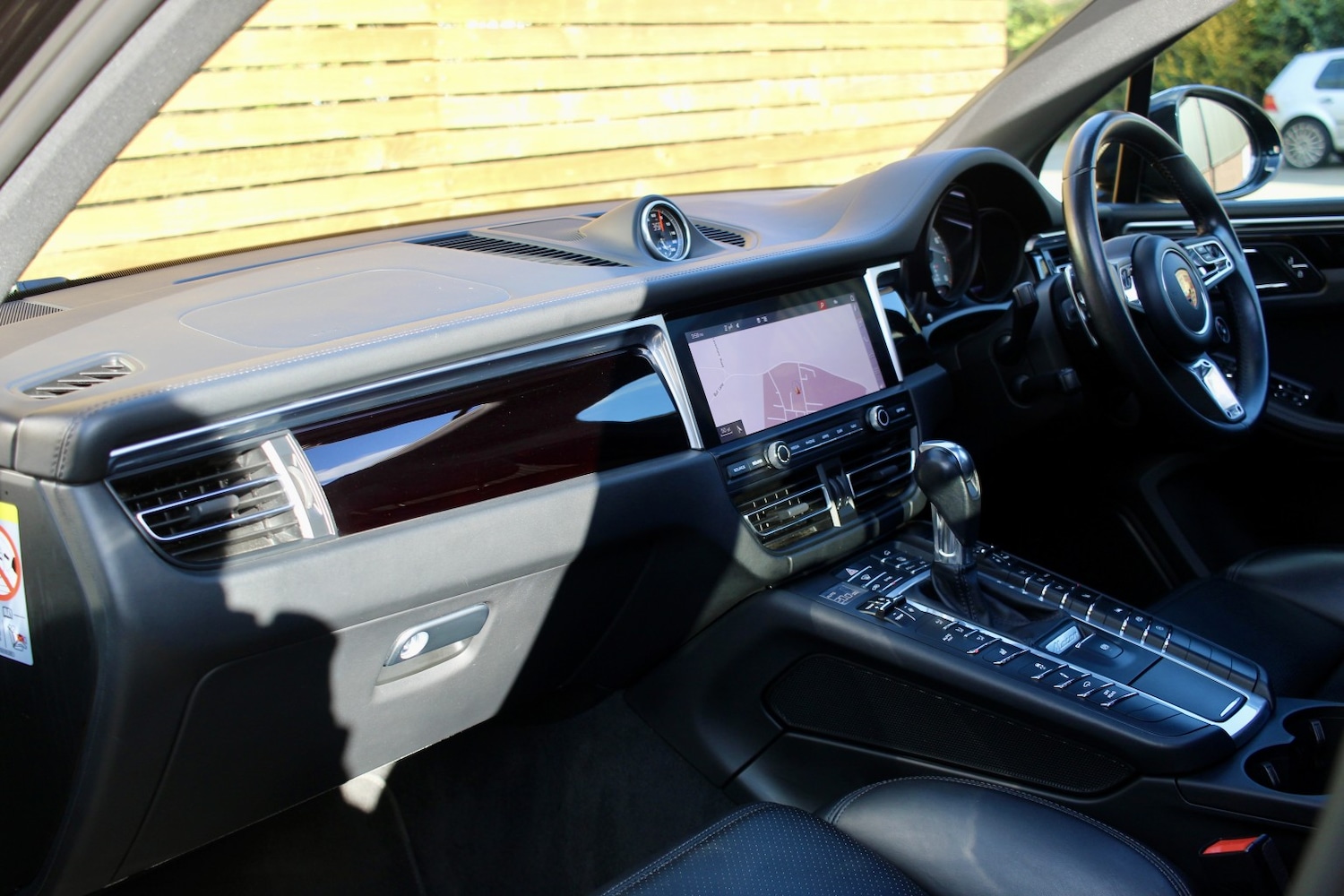 Used Porsche Macan 2021 for sale - 78031628: Photo 15