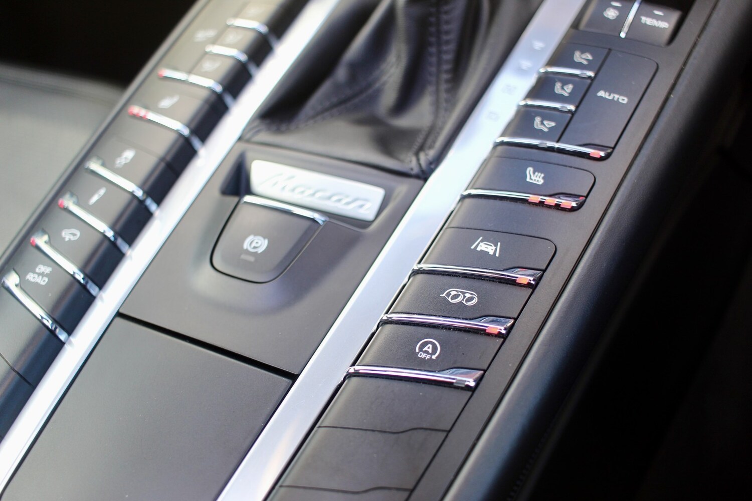 Used Porsche Macan 2021 for sale - 78031628: Photo 18