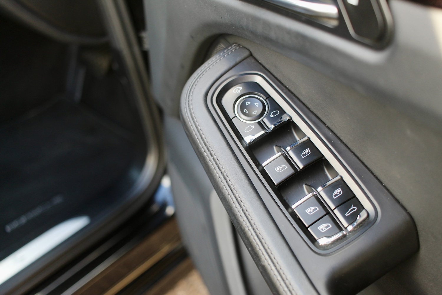 Used Porsche Macan 2021 for sale - 78031628: Photo 35