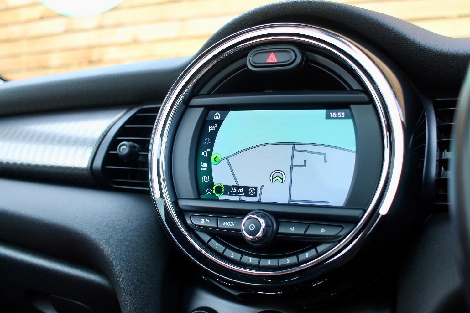 Used MINI Hatch 2019 for sale - 76605923: Photo 15