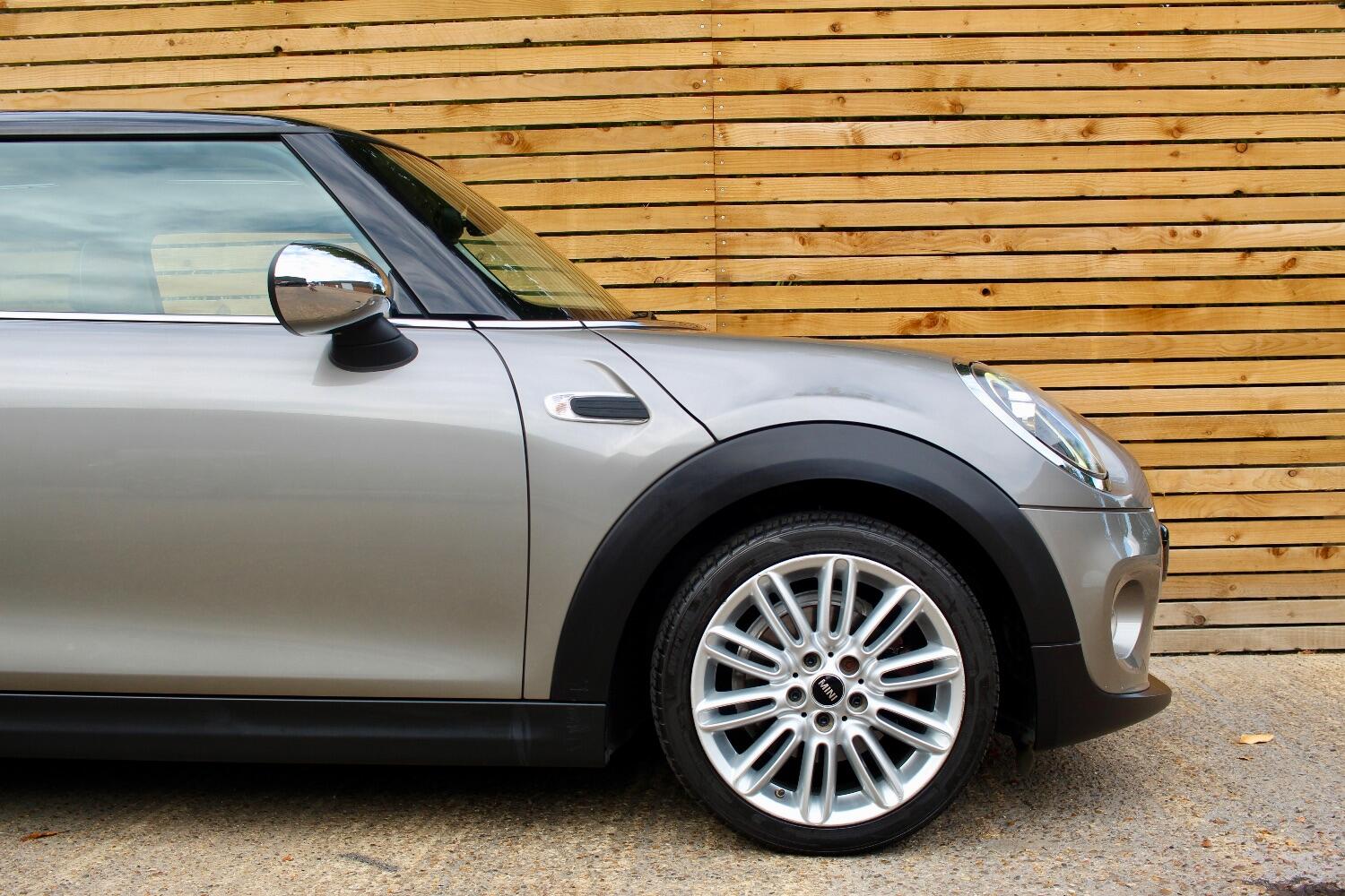 Used MINI Hatch 2019 for sale - 76605923: Photo 32