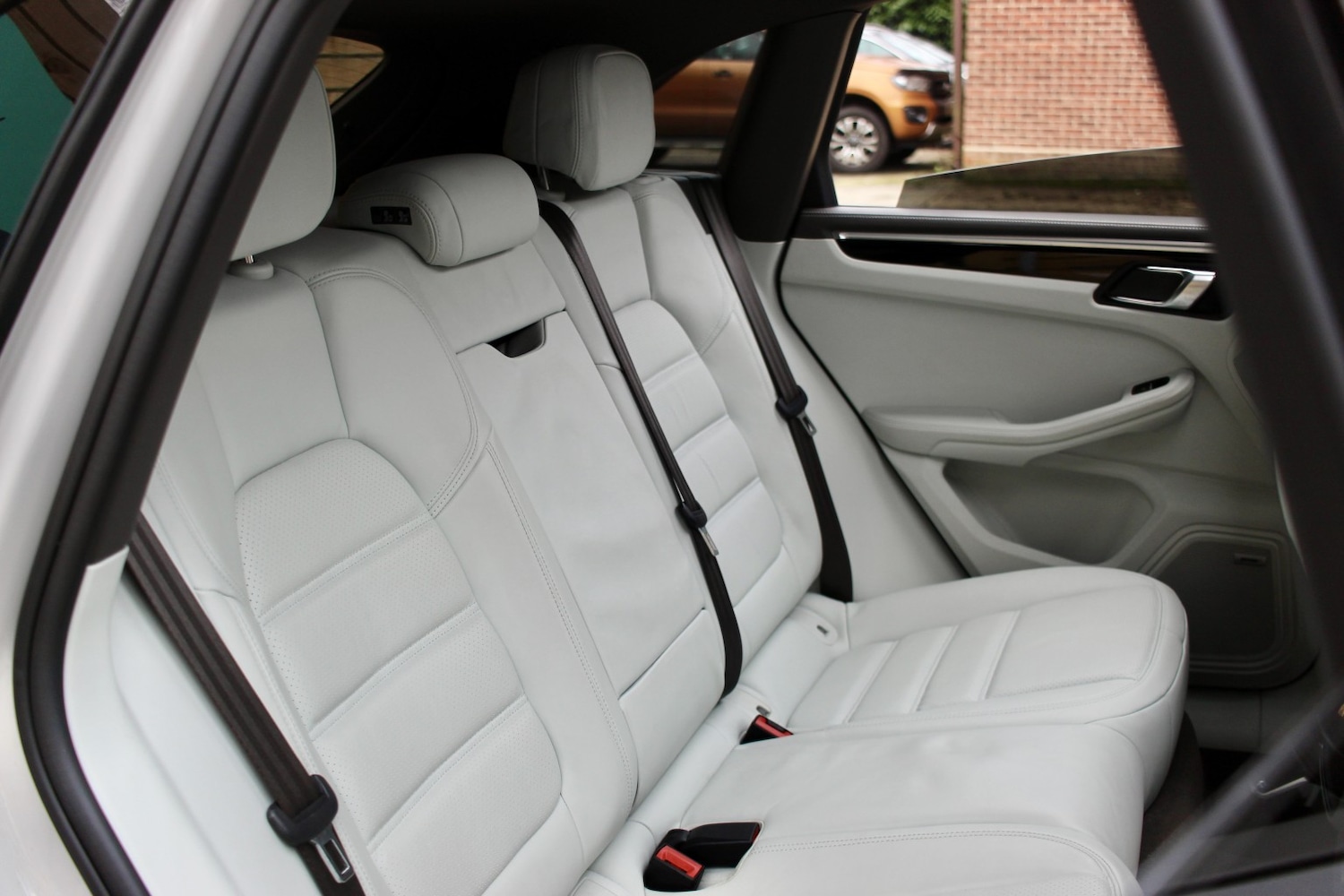 Used Porsche Macan 2019 for sale - 77350144: Photo 10