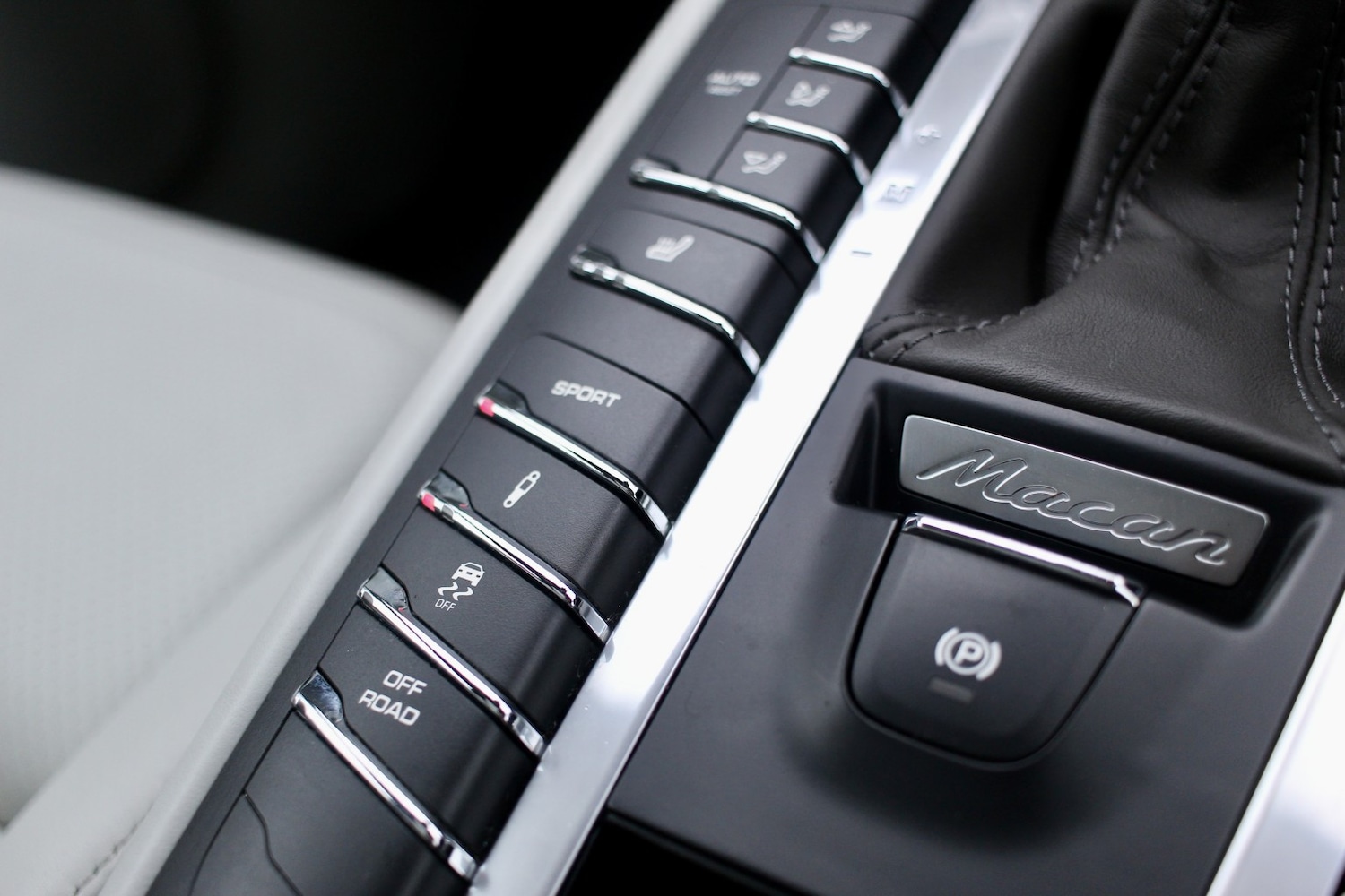 Used Porsche Macan 2019 for sale - 77350144: Photo 16