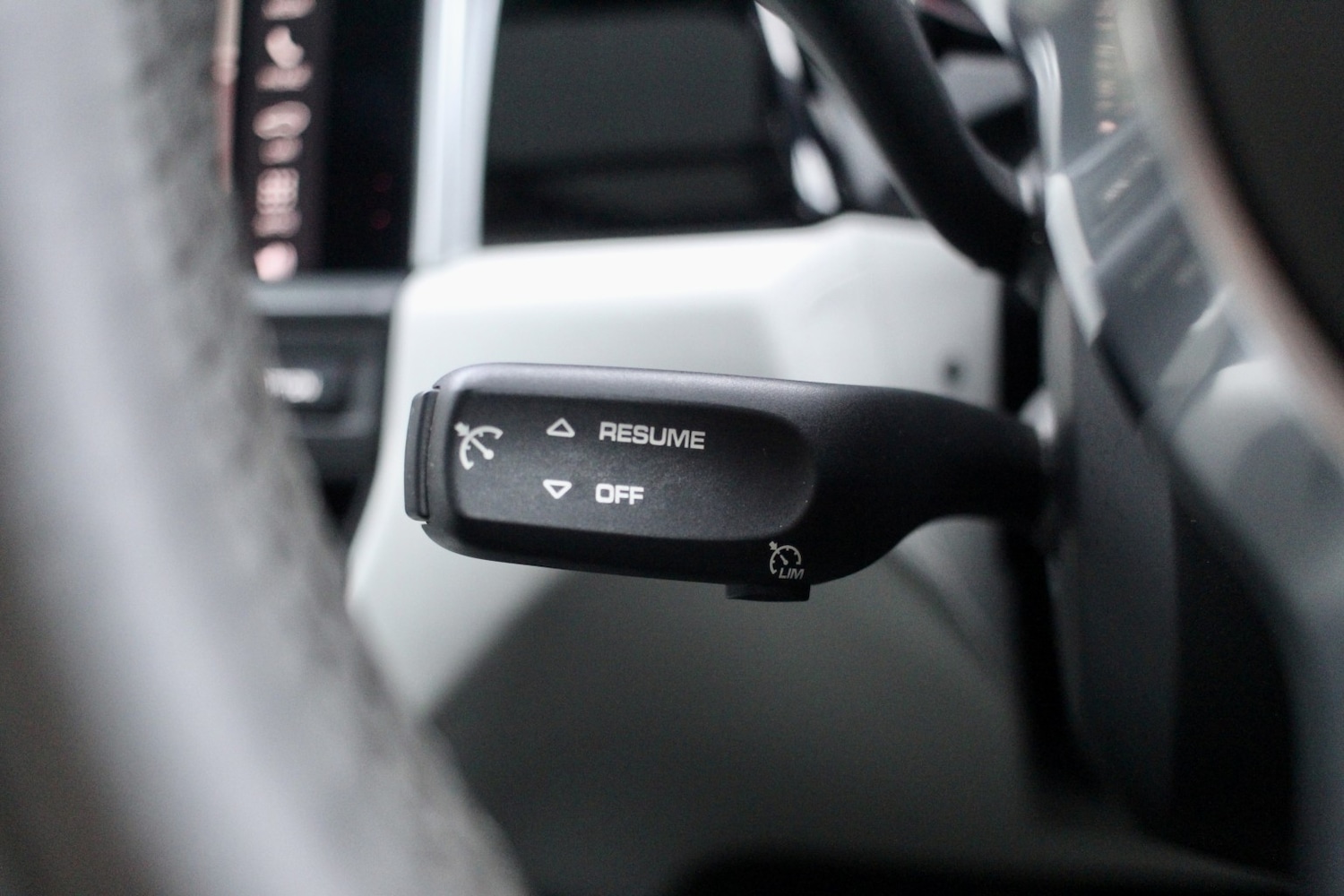 Used Porsche Macan 2019 for sale - 77350144: Photo 23