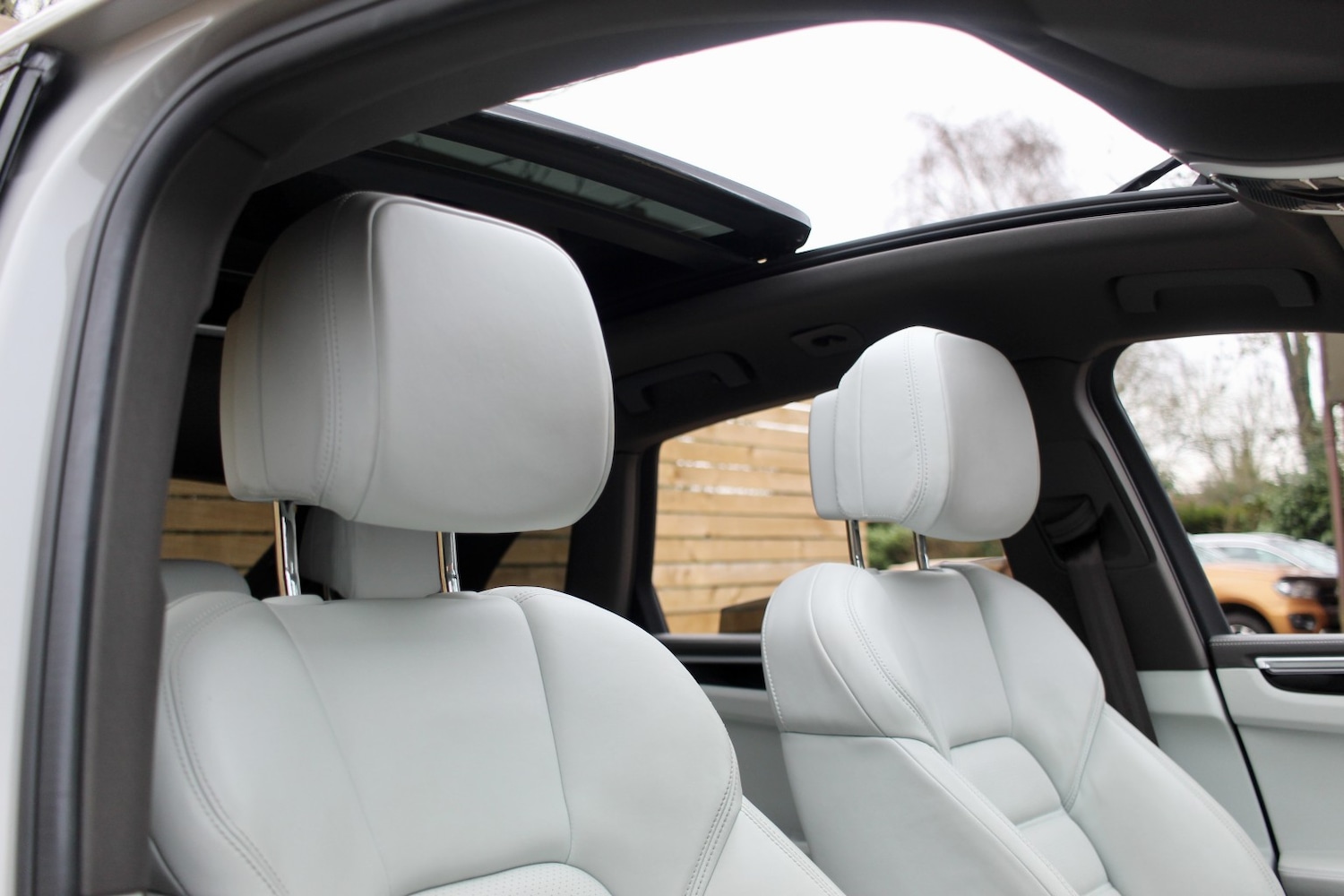 Used Porsche Macan 2019 for sale - 77350144: Photo 8