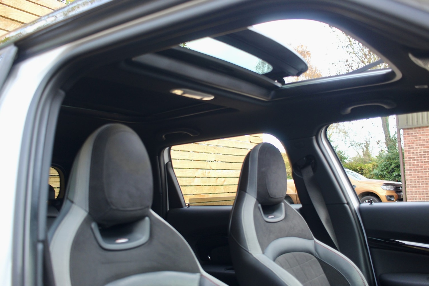 Used MINI Clubman 2023 for sale - 76631512: Photo 8