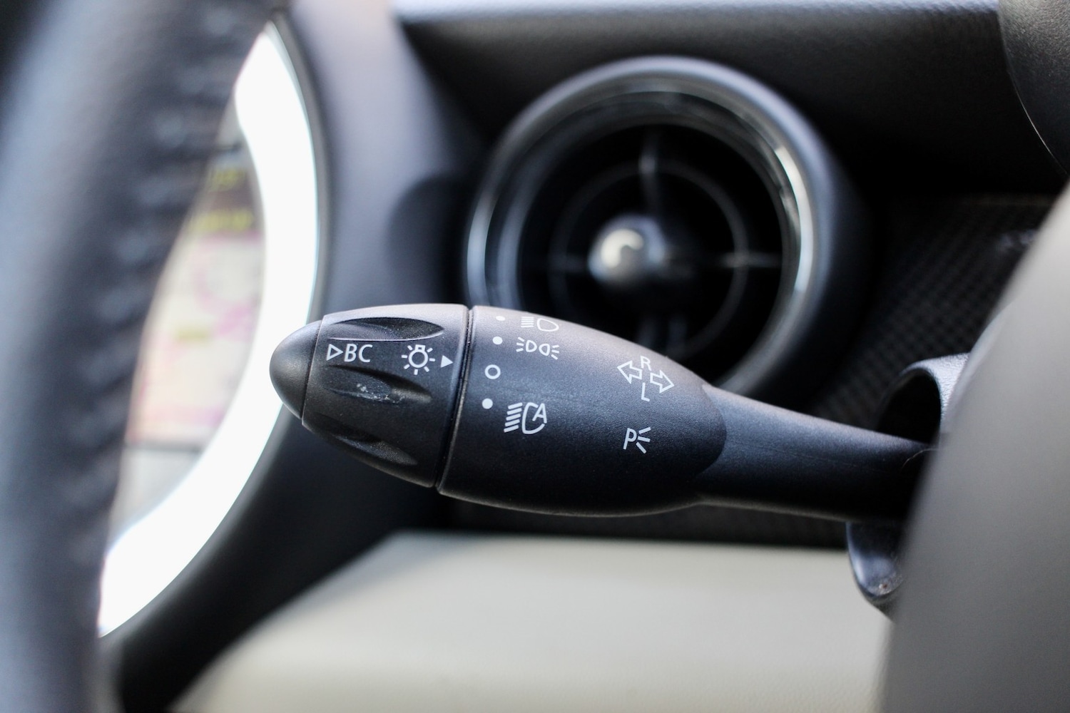 Used MINI Hatch 2014 for sale - 77681813: Photo 19