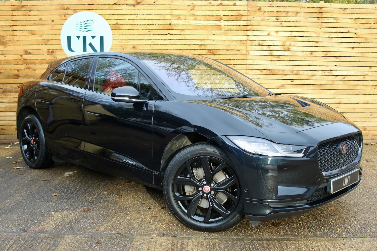 Used Jaguar I-Pace 2019 for sale - 76643474: Photo 2