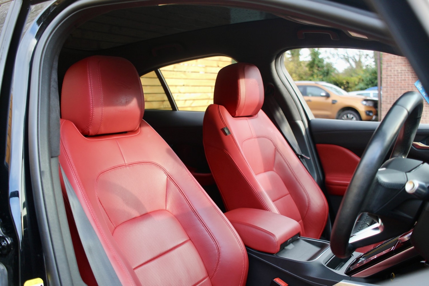 Used Jaguar I-Pace 2019 for sale - 76643474: Photo 9