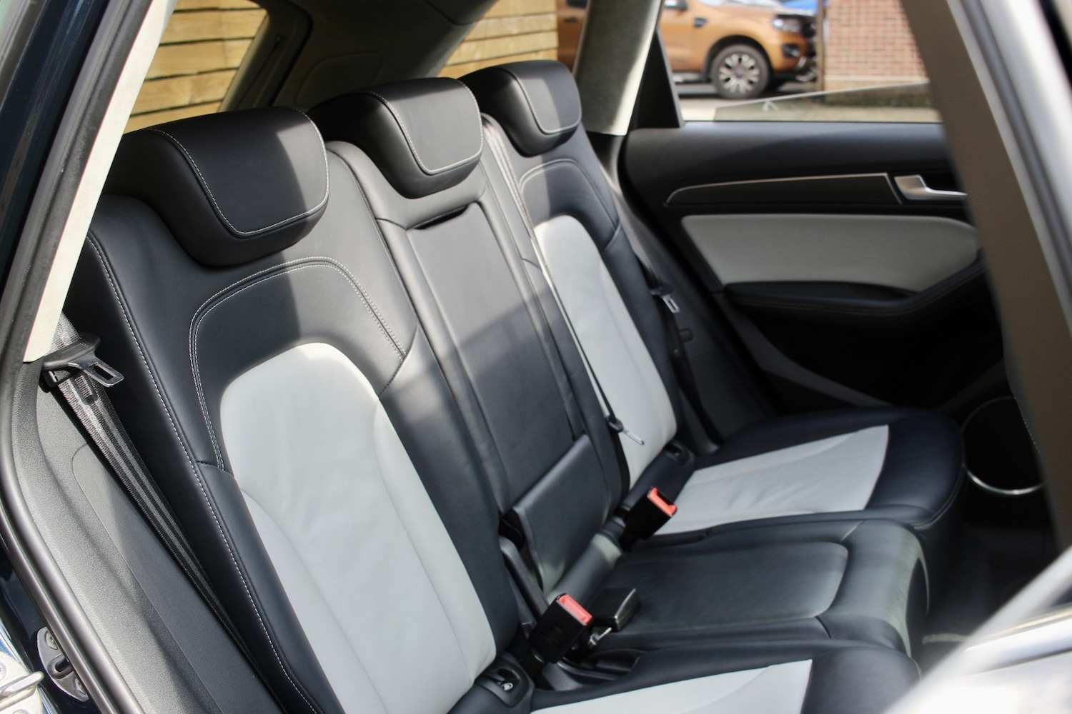 Used Audi SQ5 2015 for sale - 78038893: Photo 14