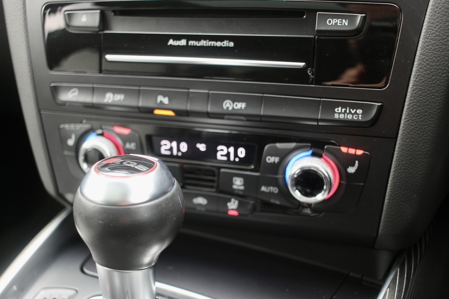 Used Audi SQ5 2015 for sale - 78038893: Photo 21