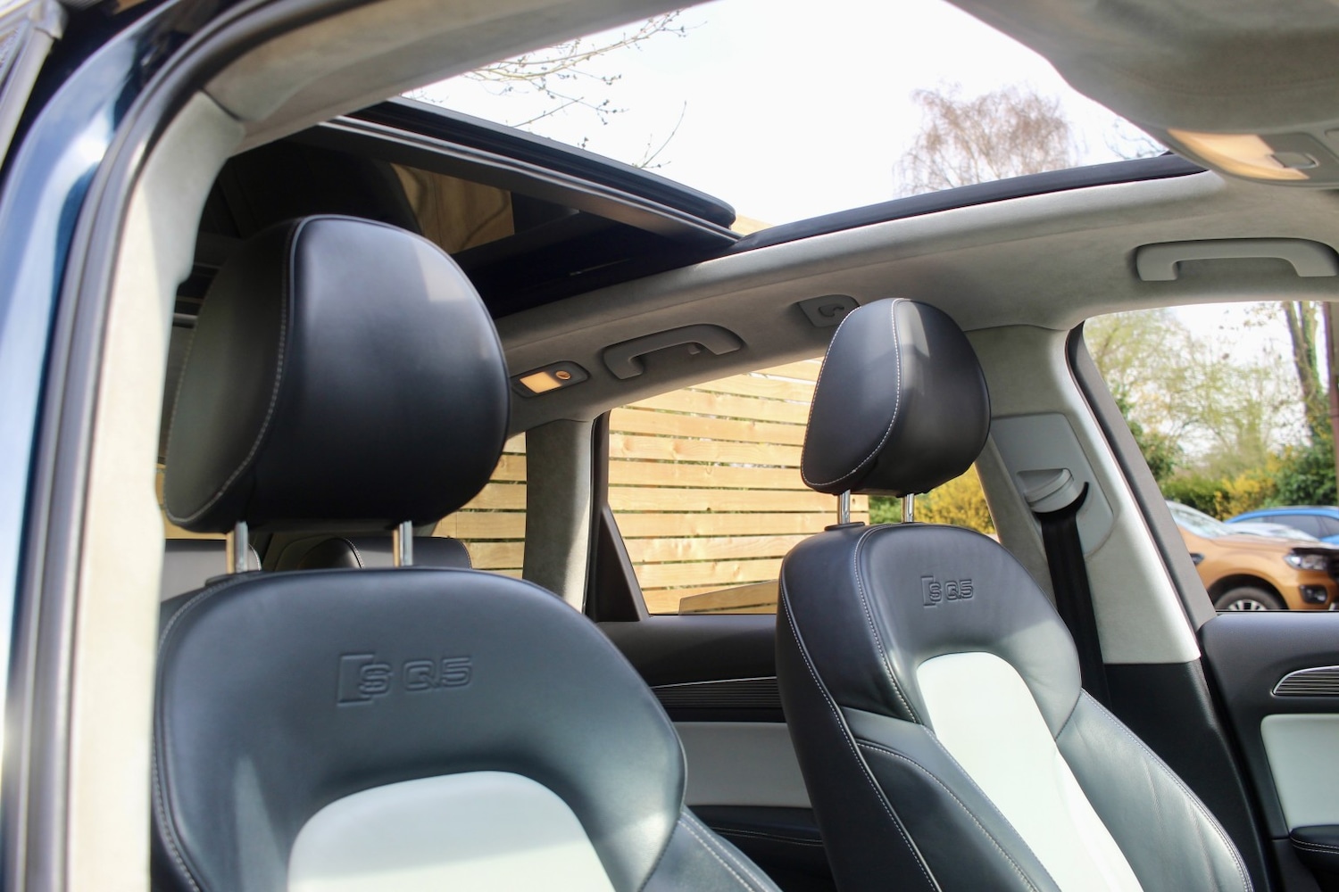 Used Audi SQ5 2015 for sale - 78038893: Photo 9