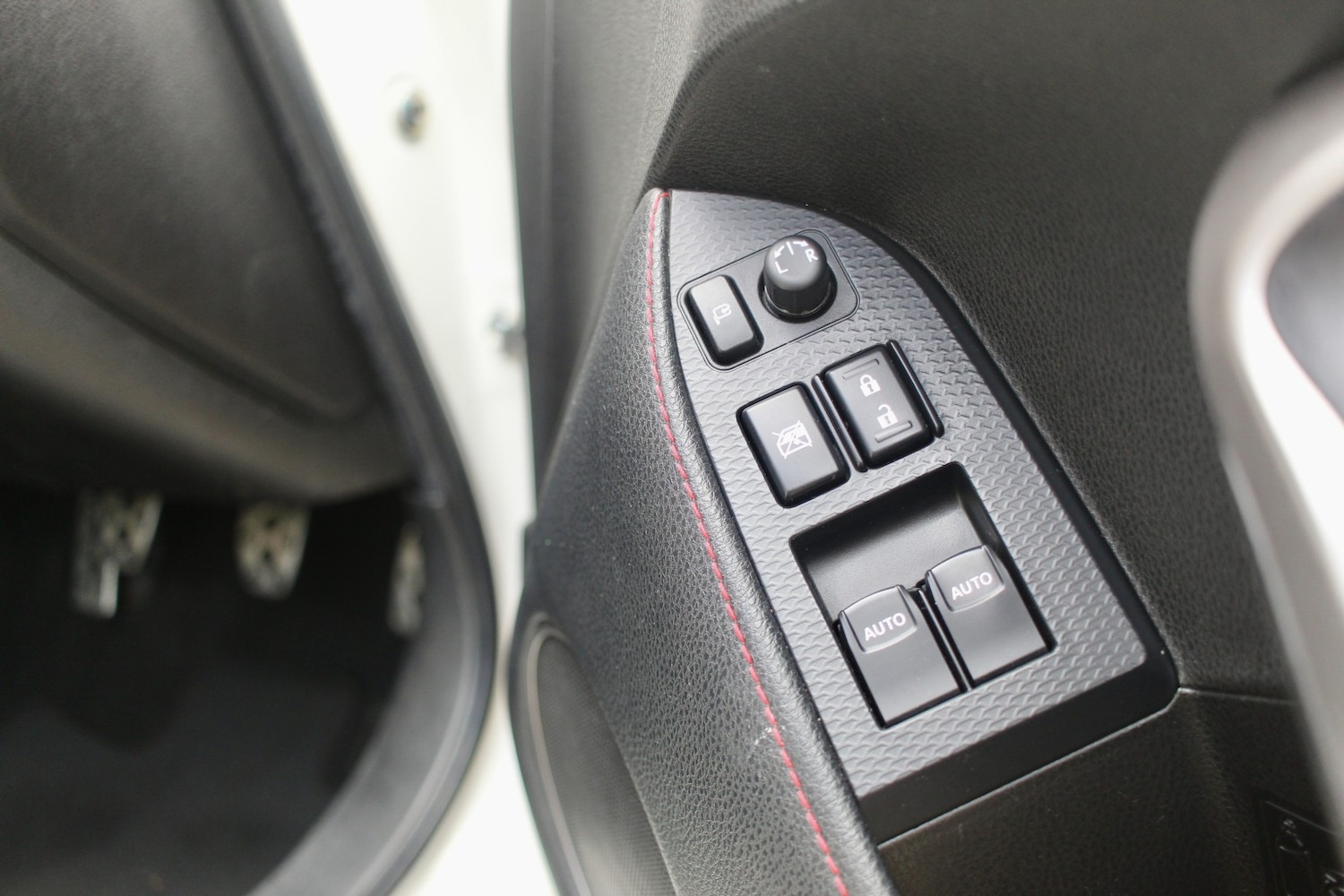 Used Subaru BRZ 2015 for sale - 76605749: Photo 21