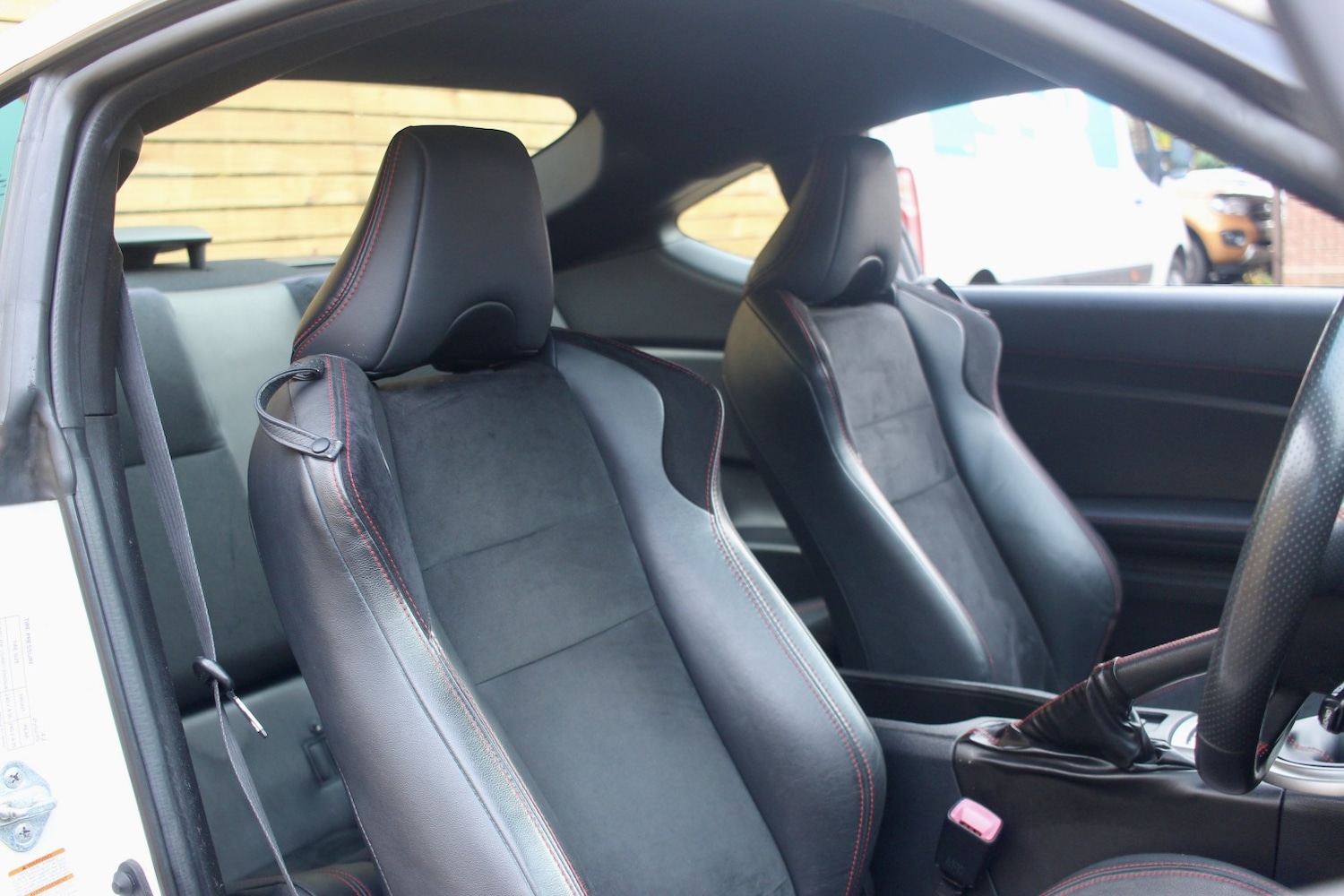 Used Subaru BRZ 2015 for sale - 76605749: Photo 8