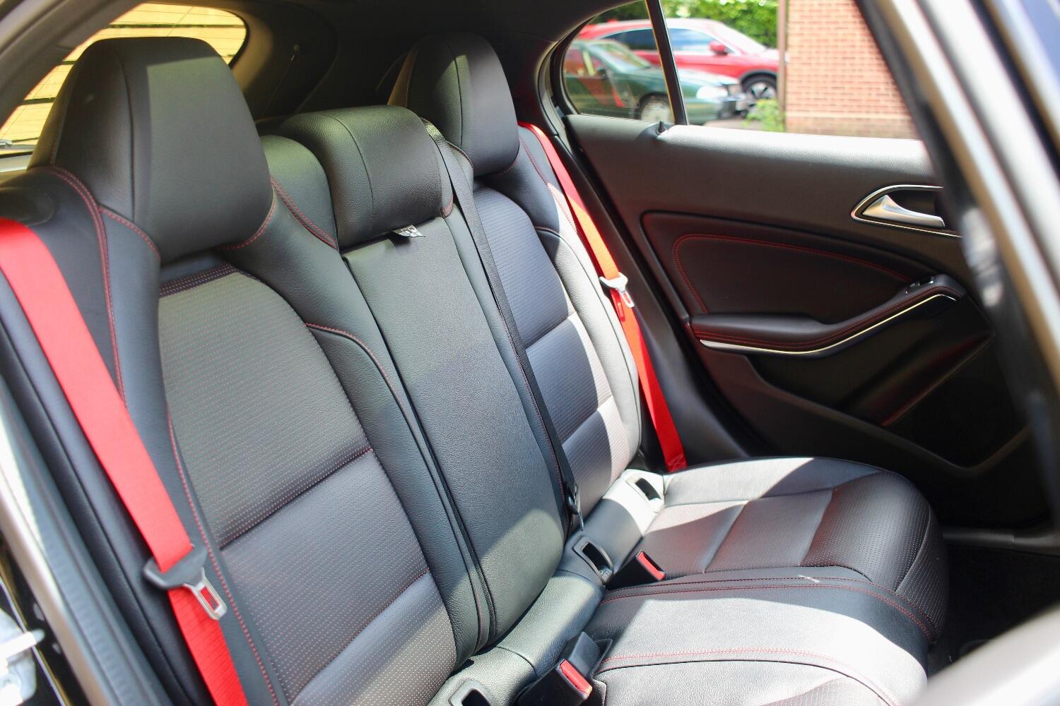 Used Mercedes-Benz GLA 2018 for sale - 76605968: Photo 12