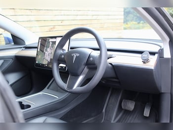 Used Tesla Model 3 2021 for sale - 78242736: Photo