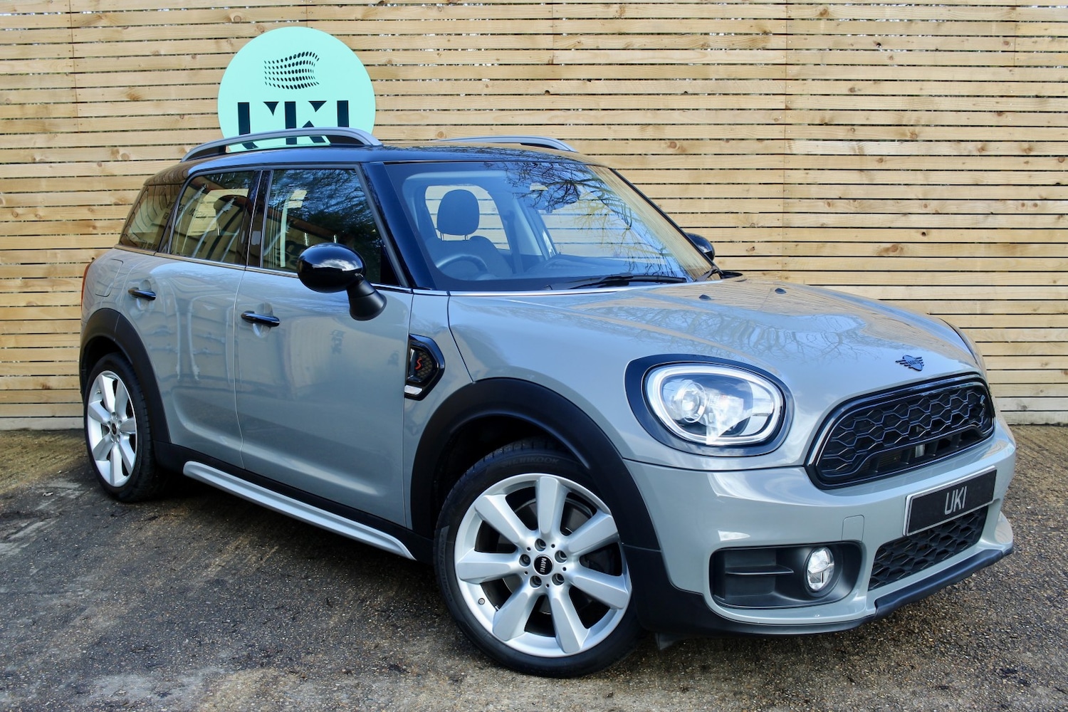 Used MINI Countryman 2018 for sale - 77438257: Photo 2