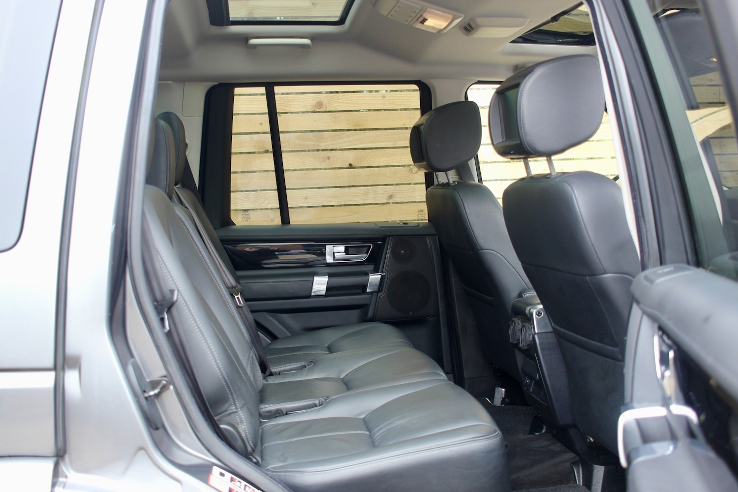 Used Land Rover Discovery 2014 for sale - 77508616: Photo 11