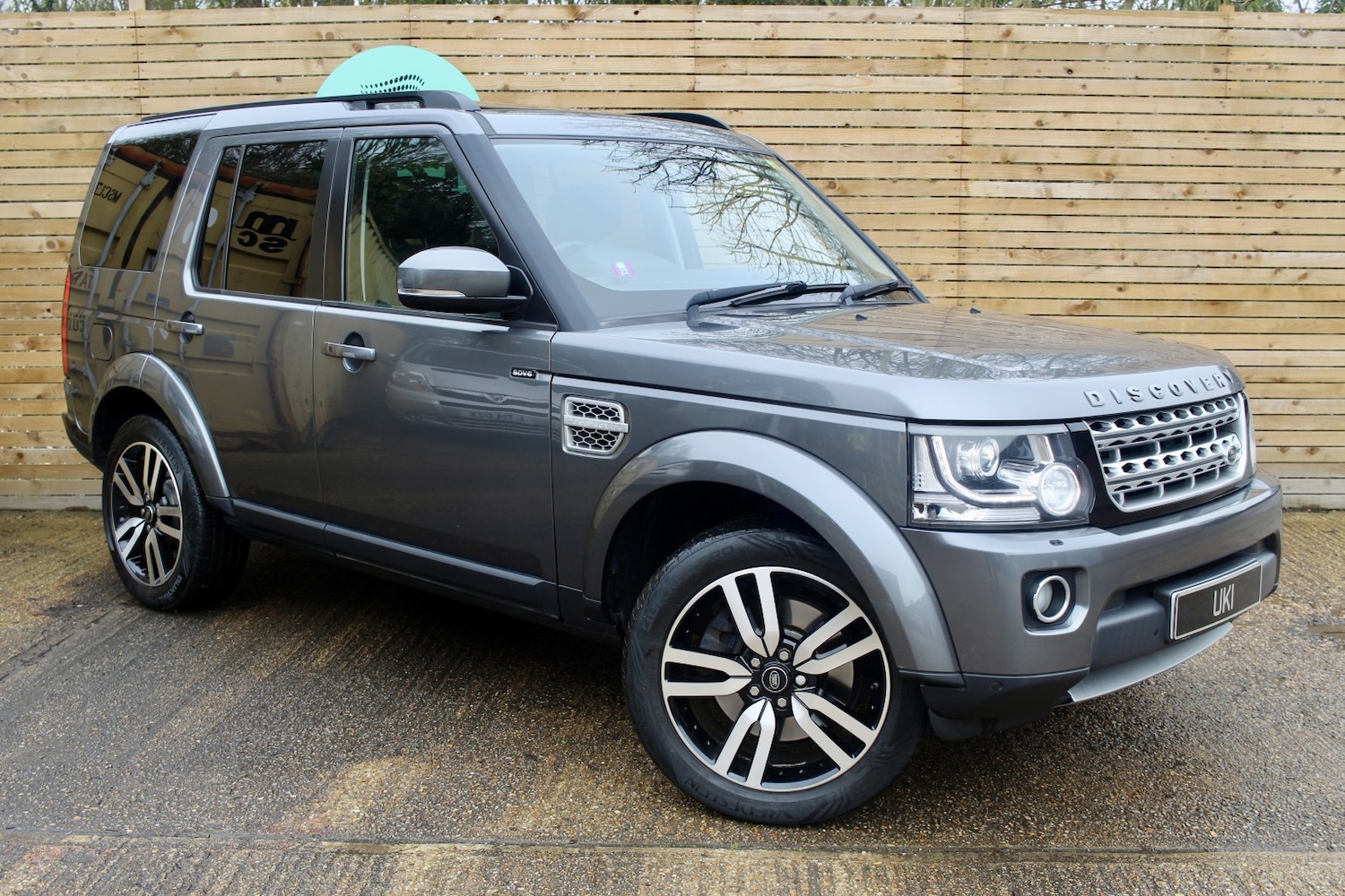 Used Land Rover Discovery 2014 for sale - 77508616: Photo 2