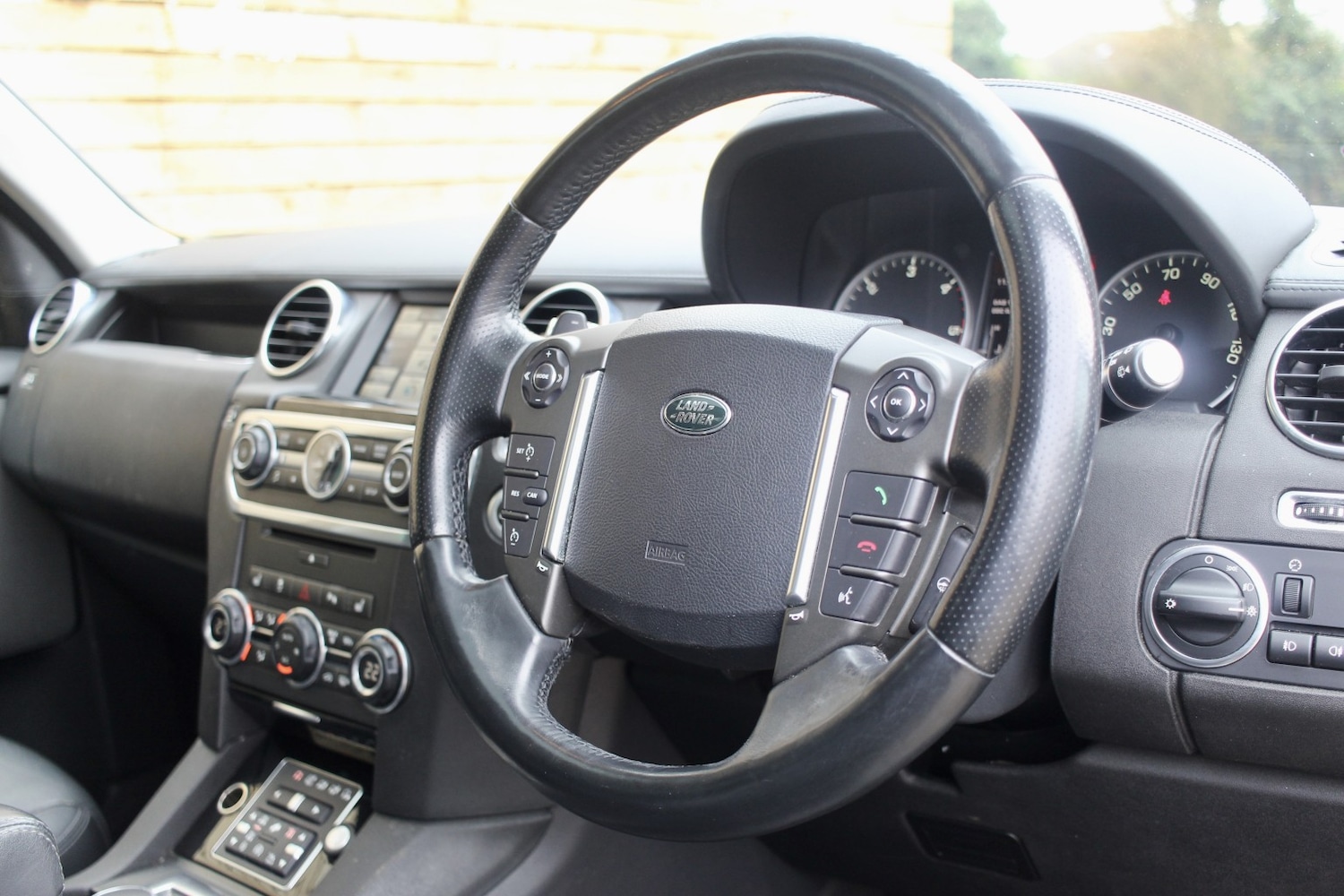 Used Land Rover Discovery 2014 for sale - 77508616: Photo 30