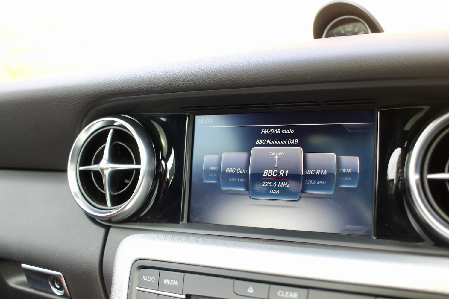 Used Mercedes-Benz SLC 2016 for sale - 78145873: Photo 21