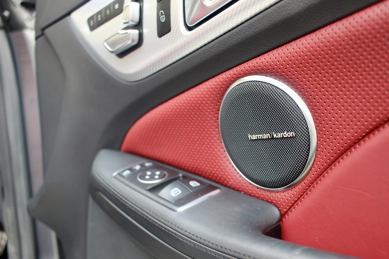 Used Mercedes-Benz SLC 2016 for sale - 78145873: Photo 28