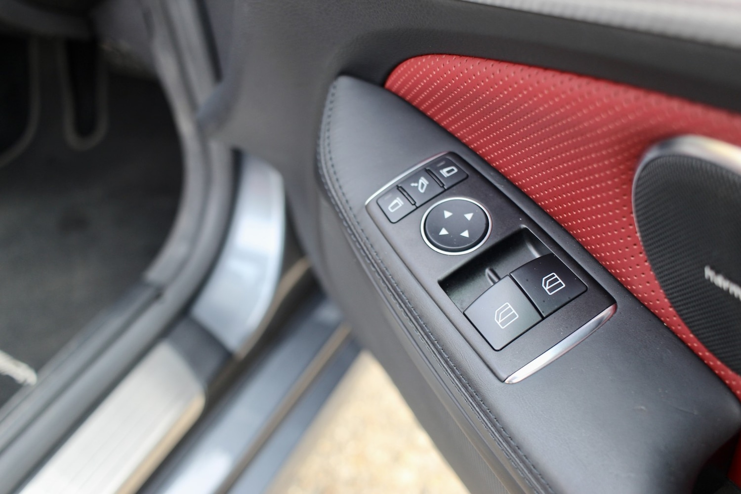 Used Mercedes-Benz SLC 2016 for sale - 78145873: Photo 29