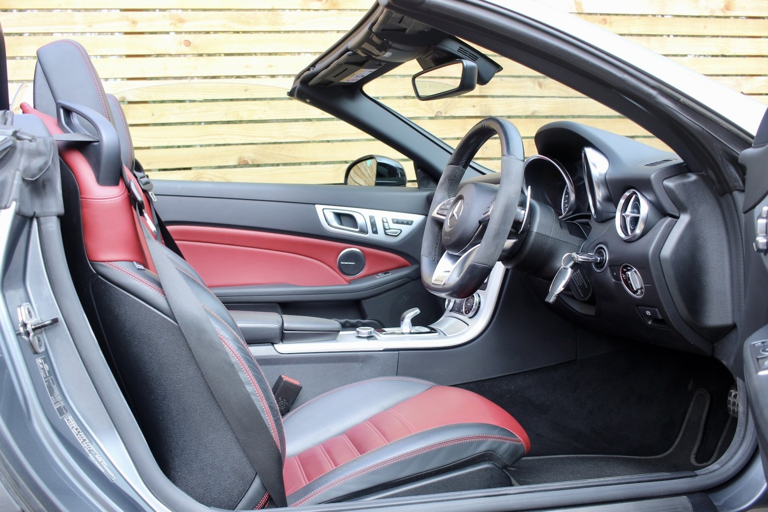 Used Mercedes-Benz SLC 2016 for sale - 78145873: Photo 7