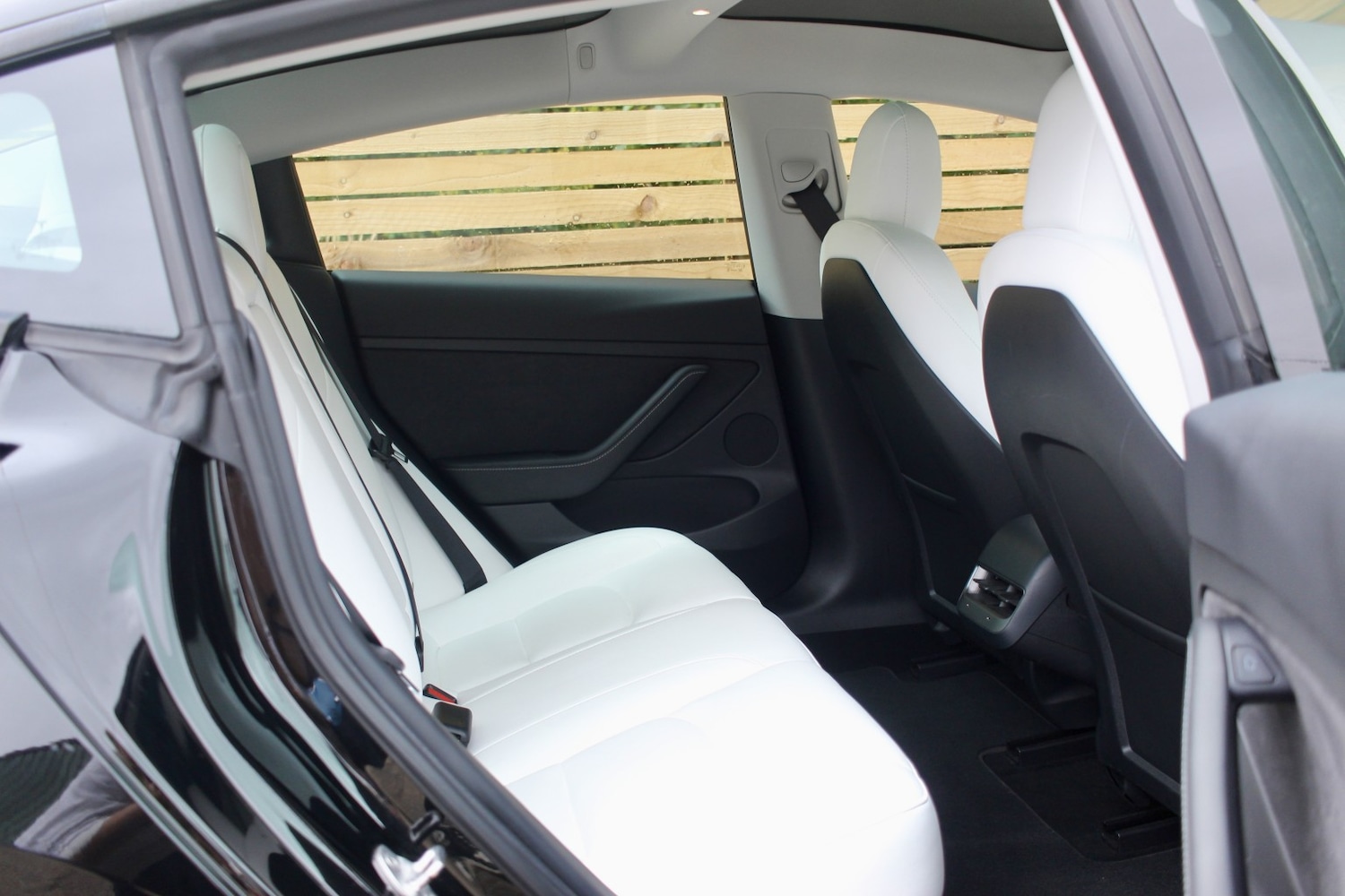 Used Tesla Model 3 2021 for sale - 76605673: Photo 11