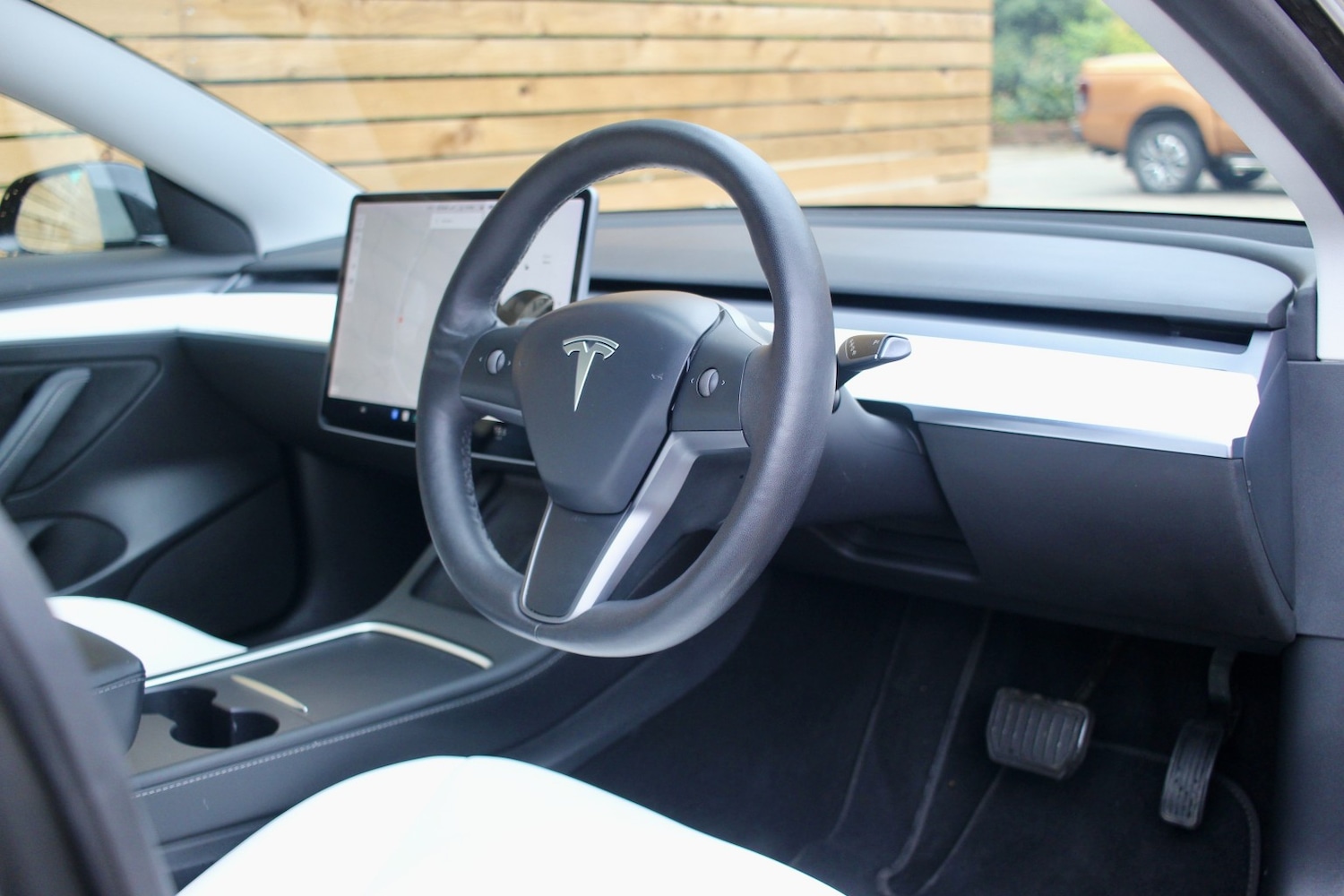 Used Tesla Model 3 2021 for sale - 76605673: Photo 6