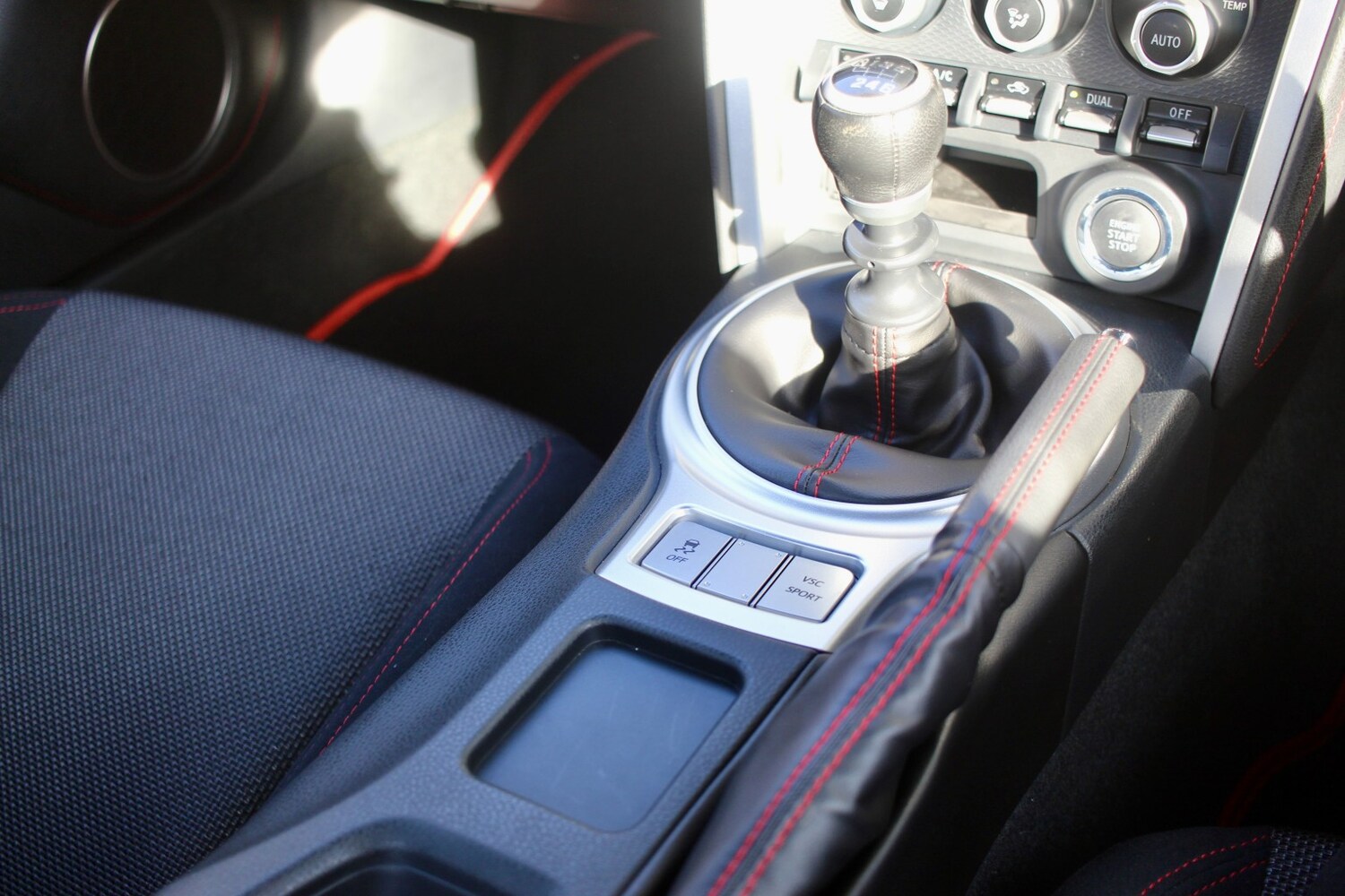 Used Subaru BRZ 2016 for sale - 76643449: Photo 13