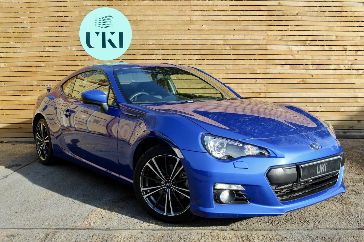 Used Subaru BRZ 2016 for sale - 76643449: Photo 2