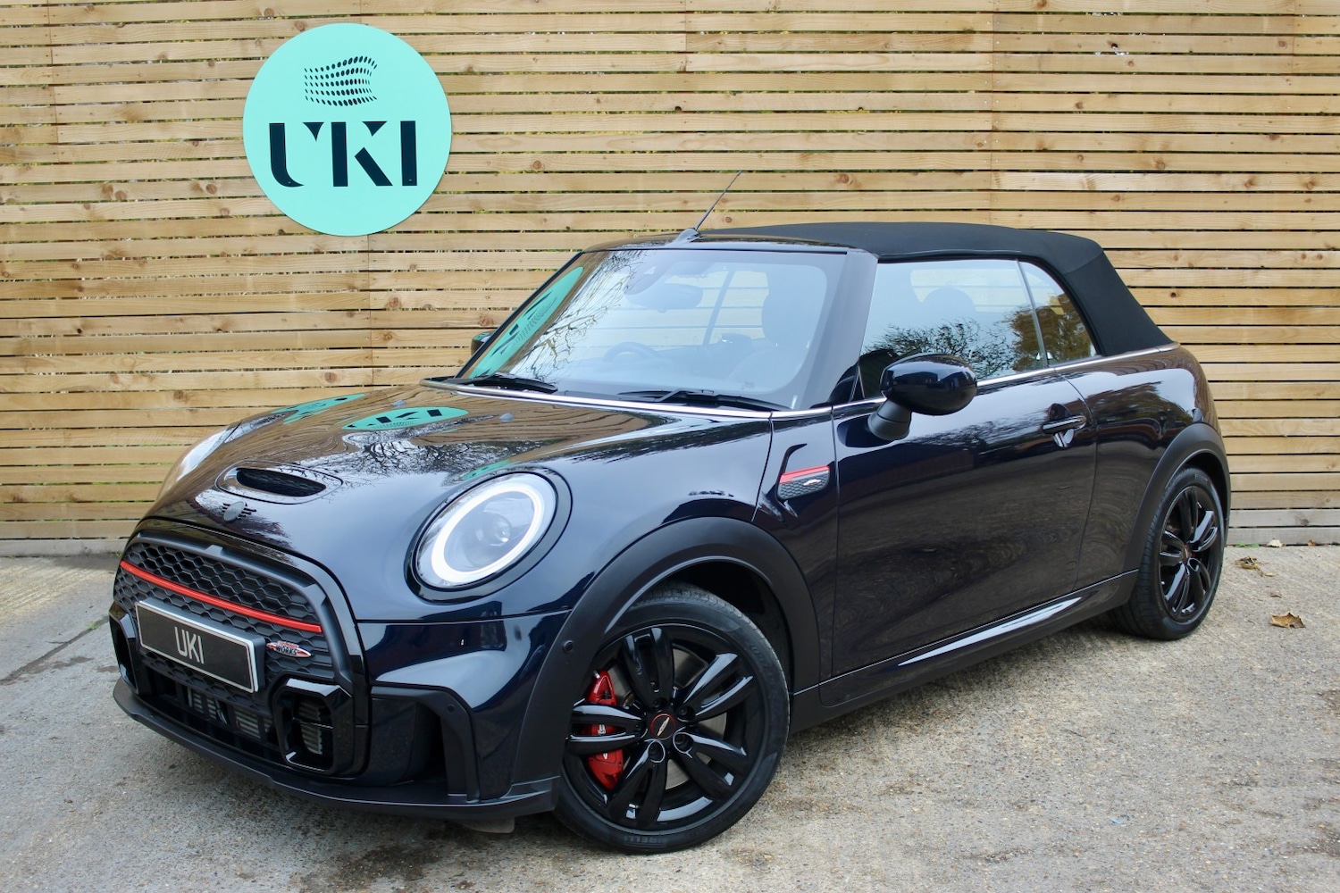 Used MINI Convertible 2022 for sale - 76605693: Photo 1