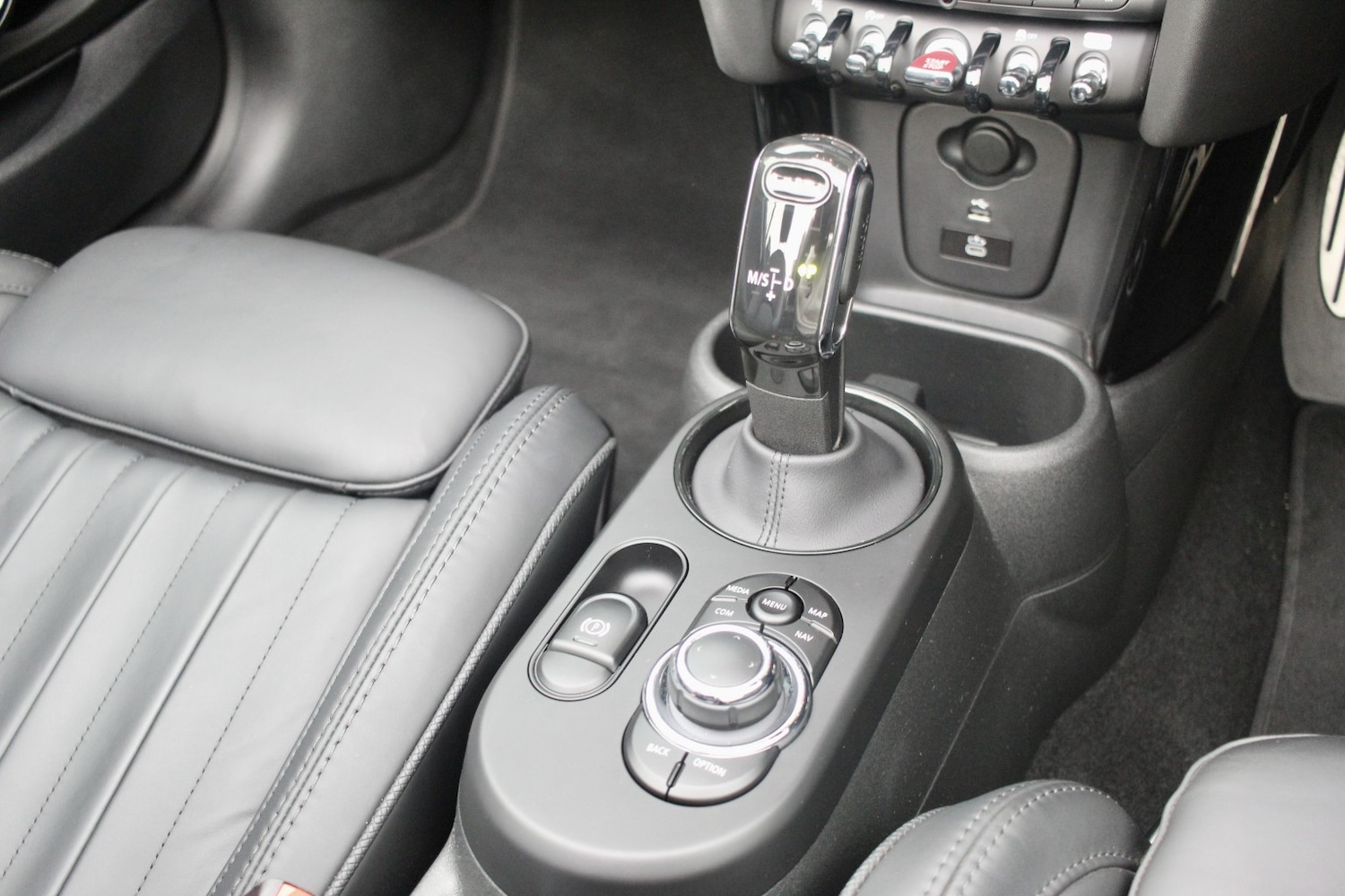 Used MINI Convertible 2022 for sale - 76605693: Photo 15