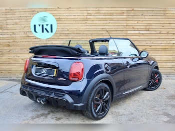 Used MINI Convertible 2022 for sale - 76605693: Photo